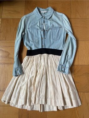 Sandro Light Denim dress with embroidered white skit